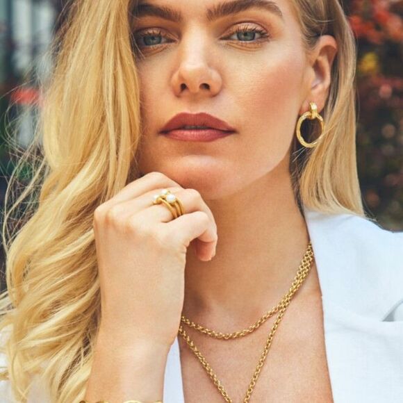 Brand New. Julie Vos Earring - Picture 3 of 7